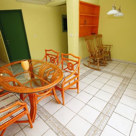 Apartments Snjezana Baska Voda Exterior photo